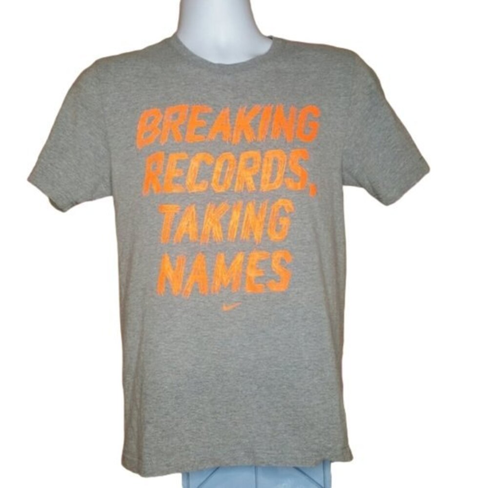 NIKE BREAKING RECORDS TAKING NAMES GRAY T SHIRT S
